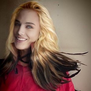 Meet your Posher, Julia